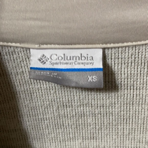 Columbia Pullover - Picture 2 of 5